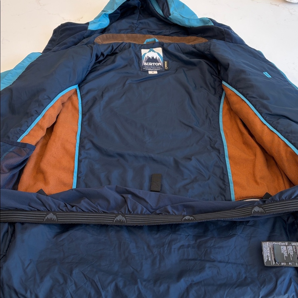 Burton Gore-tex Ski/snowboard jacket.  Men's sz M - Picture 4 of 9